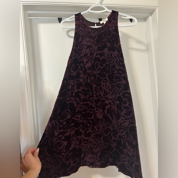 Burgundy velvet dress - Picture 1 of 3